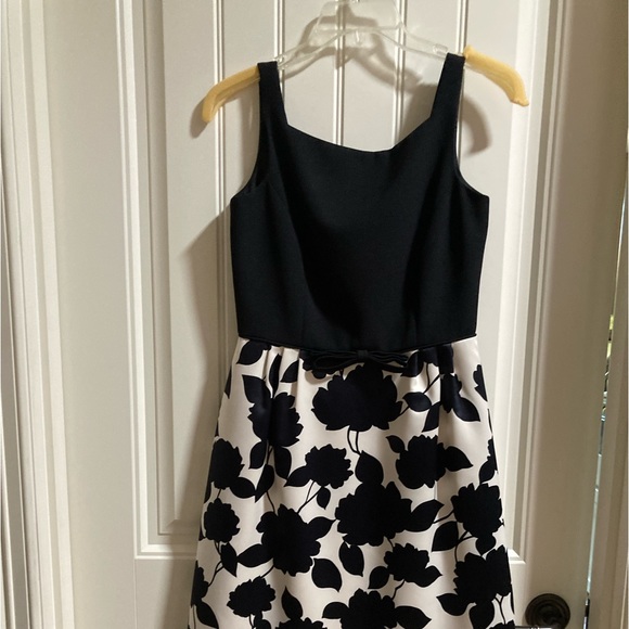 Talbots black and white sleeveless party dress, 2P - Picture 2 of 8